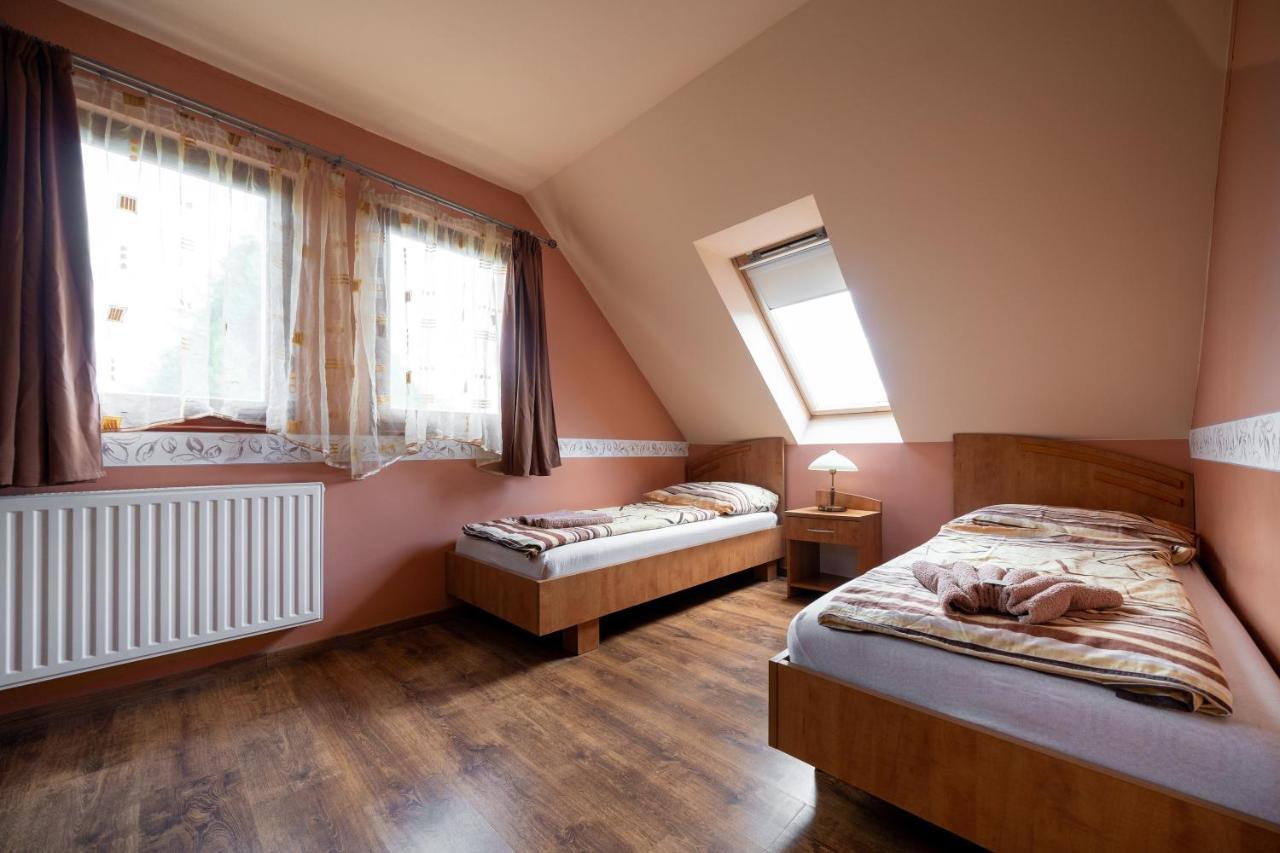 Szenti Vendeghaz Bed & Breakfast Yanıkkale Dış mekan fotoğraf