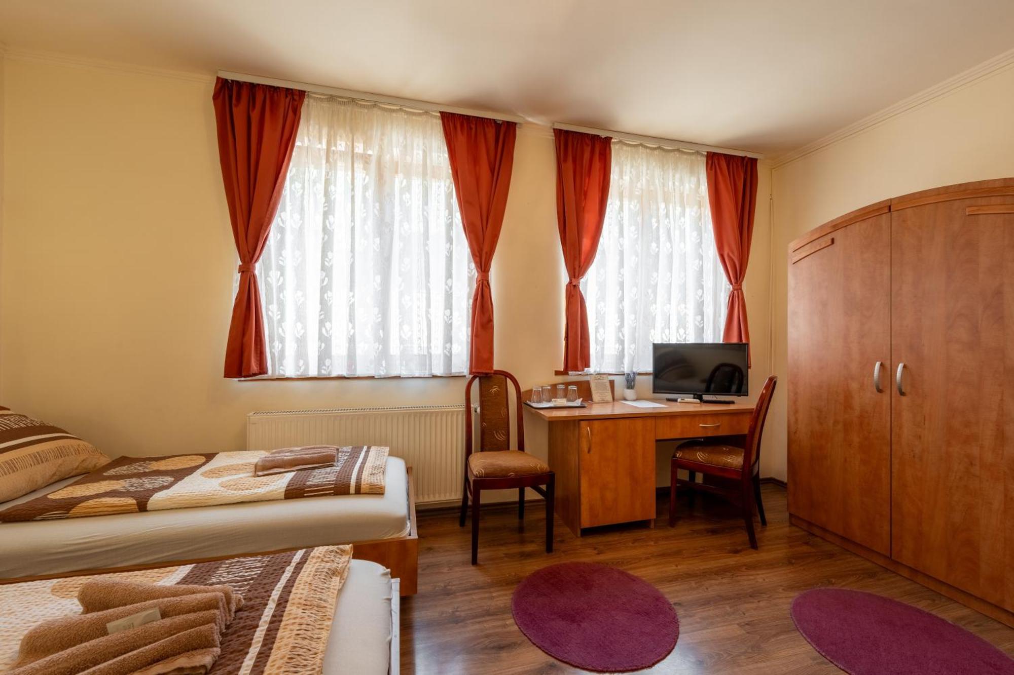 Szenti Vendeghaz Bed & Breakfast Yanıkkale Dış mekan fotoğraf