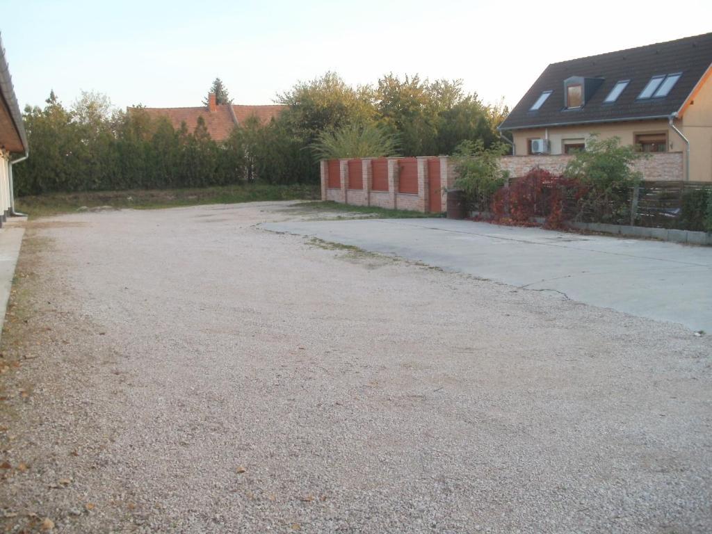 Szenti Vendeghaz Bed & Breakfast Yanıkkale Dış mekan fotoğraf